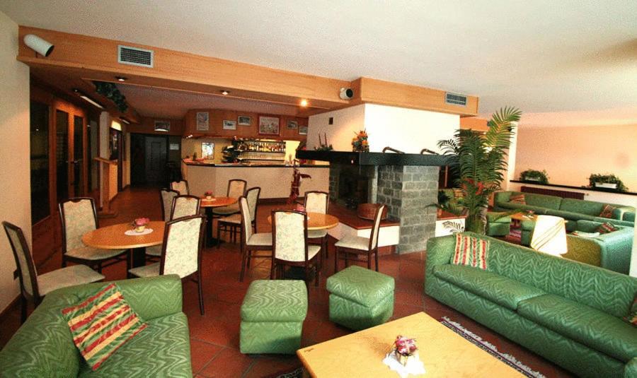 Hotel Santa Caterina Santa Caterina Valfurva Exterior foto